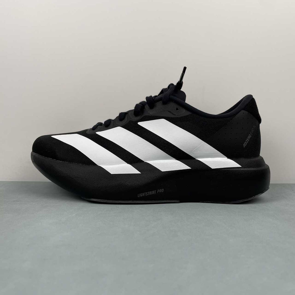 Adizero Evo SL "Black & White"
