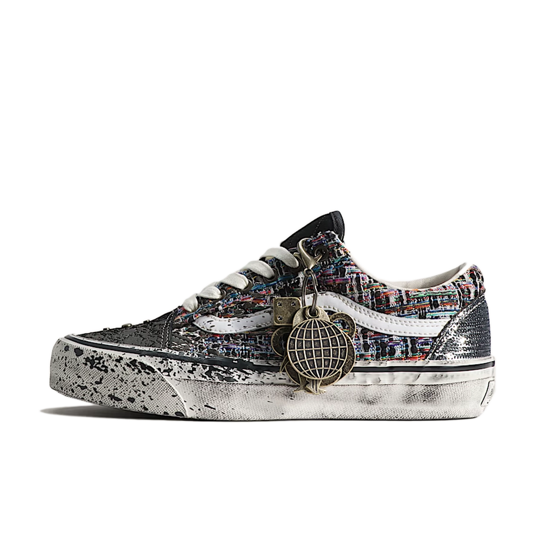 Vans Premium Old Skool 'Black & Grey' - Charms Pack
