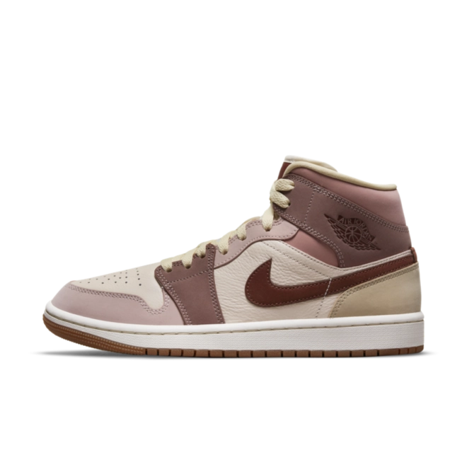Air Jordan 1 Mid 'Beige/Pink'