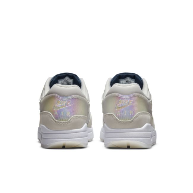 Nike Air Max 1 "La Ville Lumiere"
