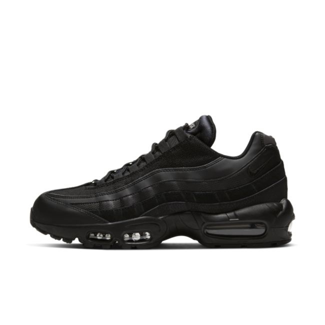 Nike Air Max 95 Essential "Triple Black"
