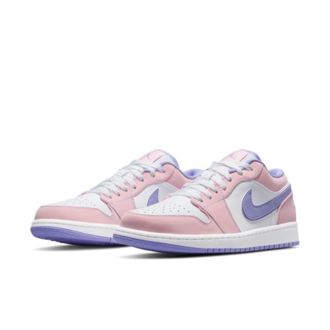 Jordan 1 Low SE "Arctic Punch"