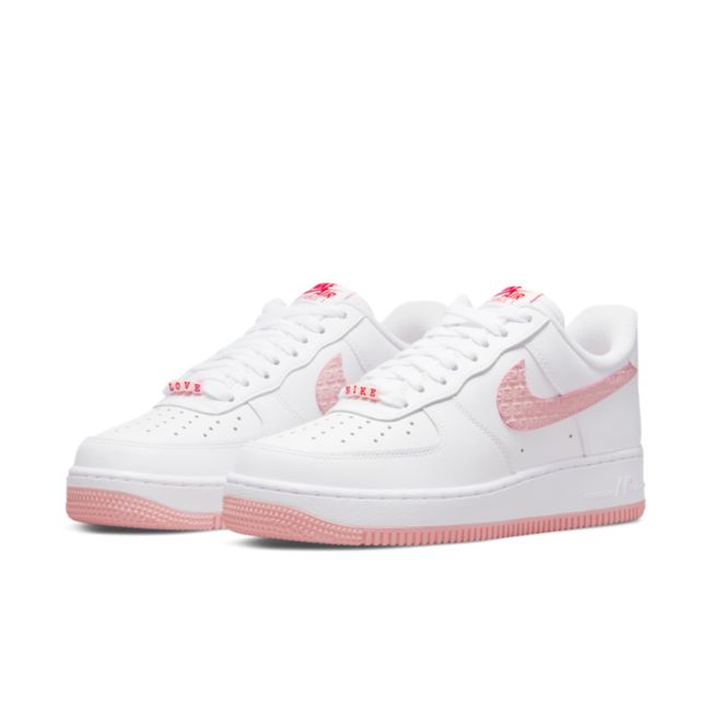 Nike Air Force 1 '07 "Valentine's Day"