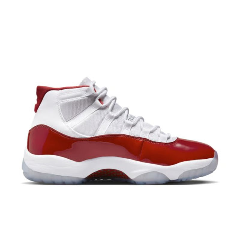 Jordan 11 Retro trainers "Cherry"