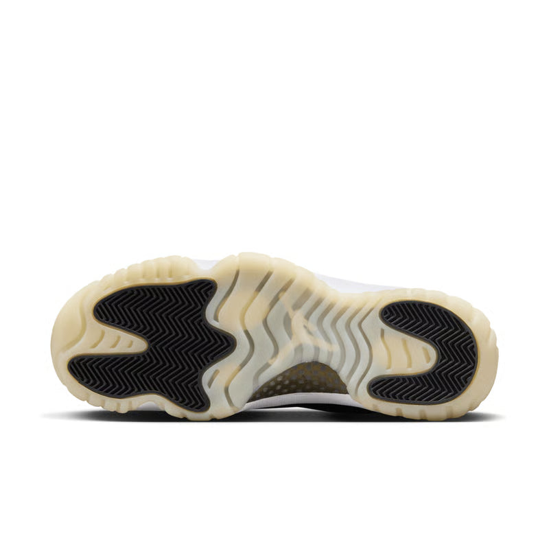 Jordan 11 Retro "Gratitude"
