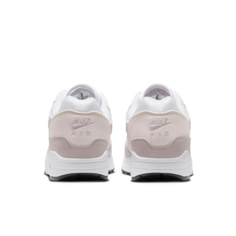 Nike Air Max 1 "Platinum Violet"