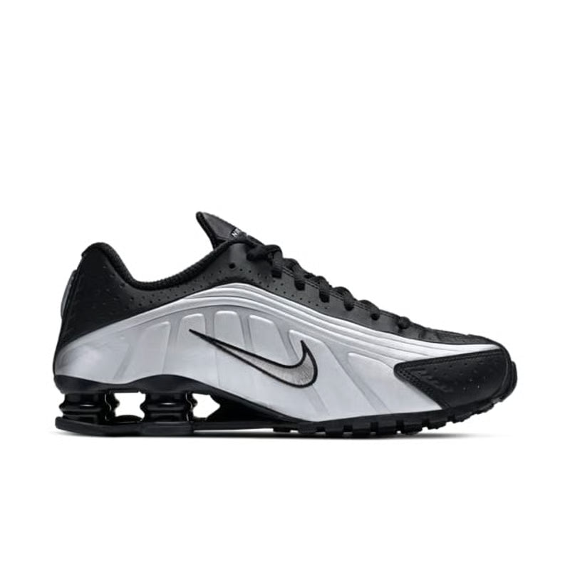 Nike Shox R4 "Black & Metallic Silver"