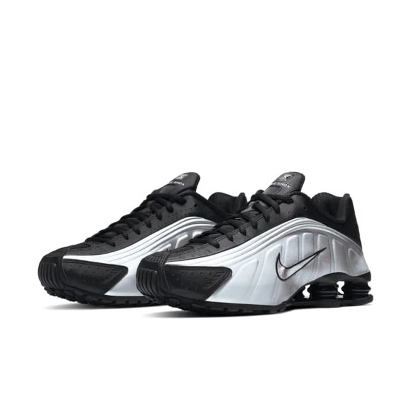 Nike Shox R4 "Black & Metallic Silver"