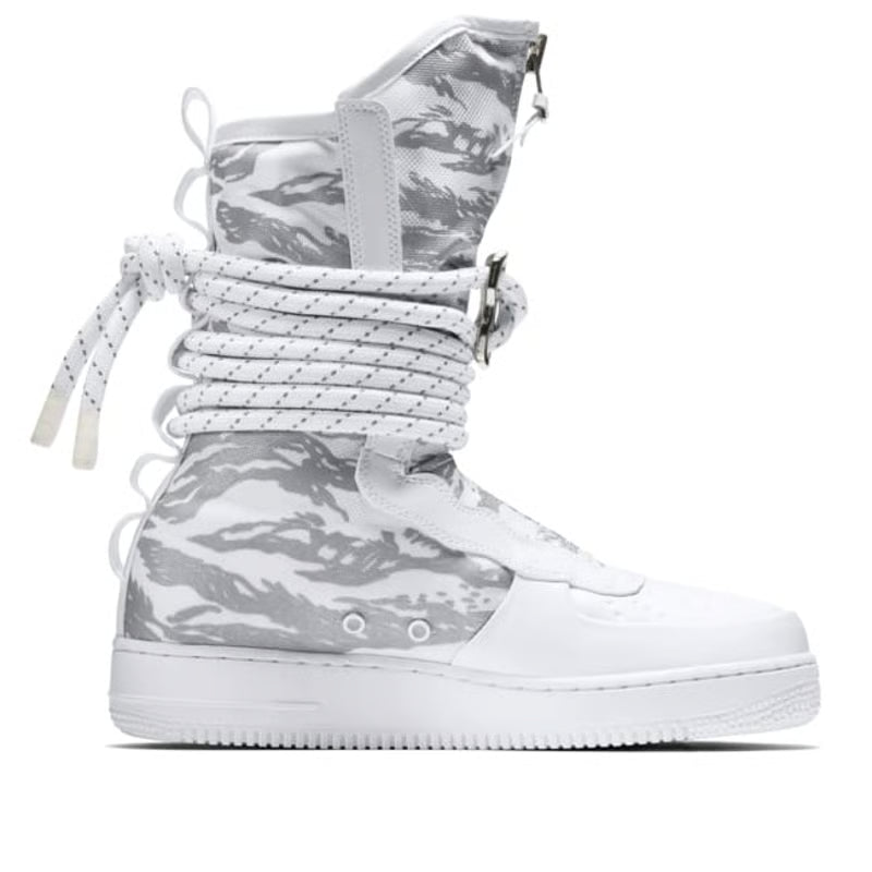 Nike SF Air Force 1 High trainers "Winter Camo"