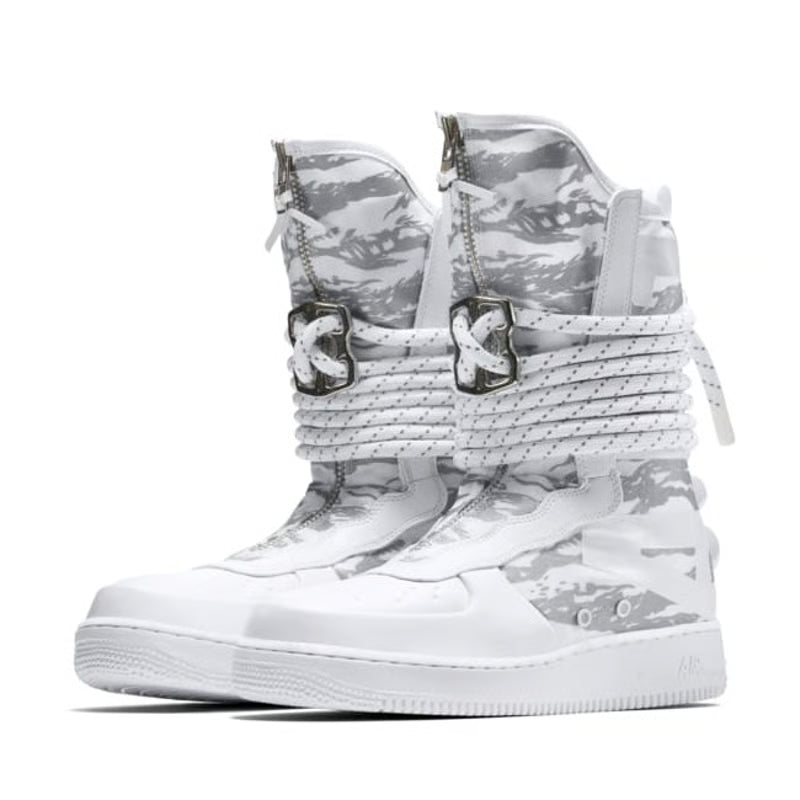 Nike SF Air Force 1 High trainers "Winter Camo"
