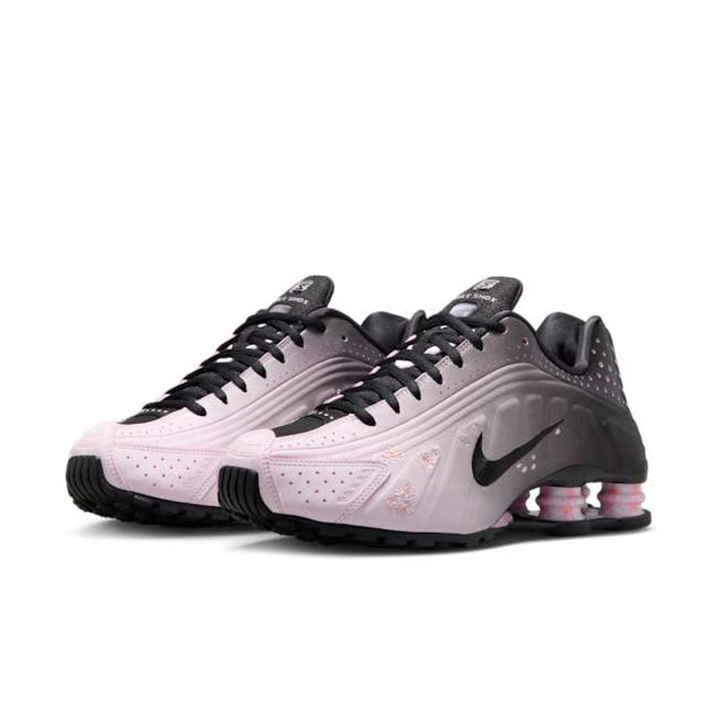 Nike Shox R4 "Sakura"