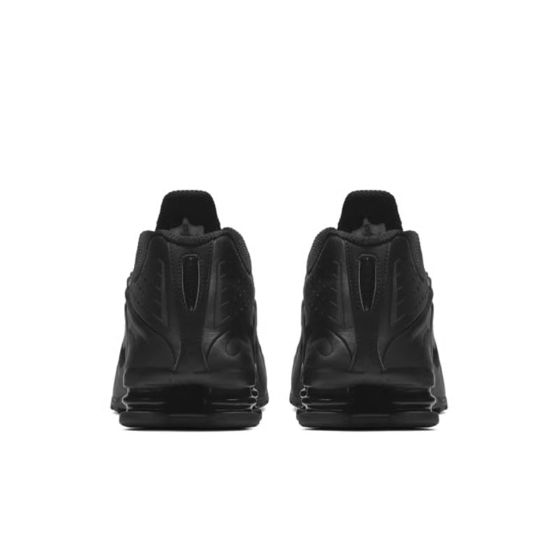 Nike Shox R4 "Triple Black"