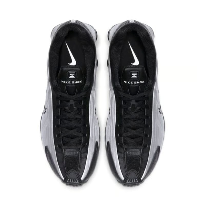 Nike Shox R4 "Black & Metallic Silver"