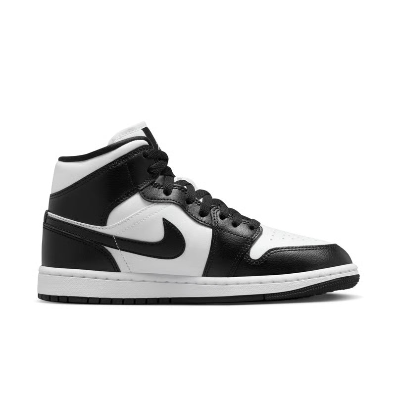 Jordan 1 Mid "Panda"