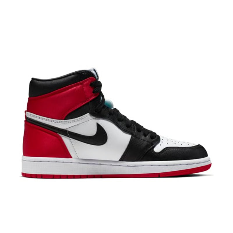 Jordan 1 Retro High "Satin Black Toe"