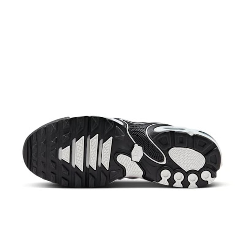 Nike Air Max Plus Drift  "Panda"