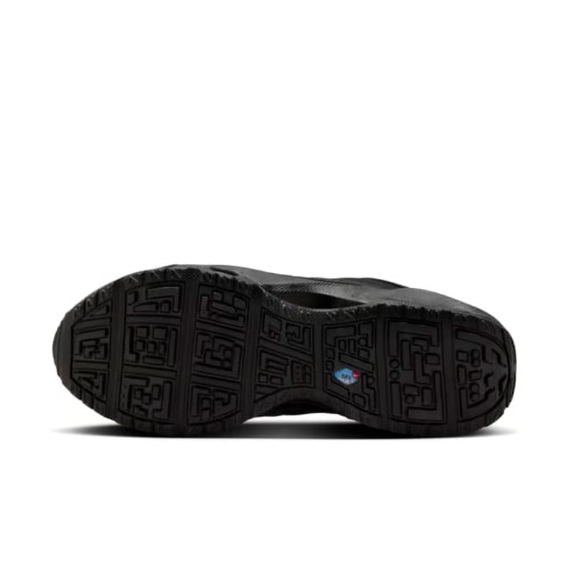 Nike Air Max SNDR GORE-TEX "Black & Dark Smoke Grey"