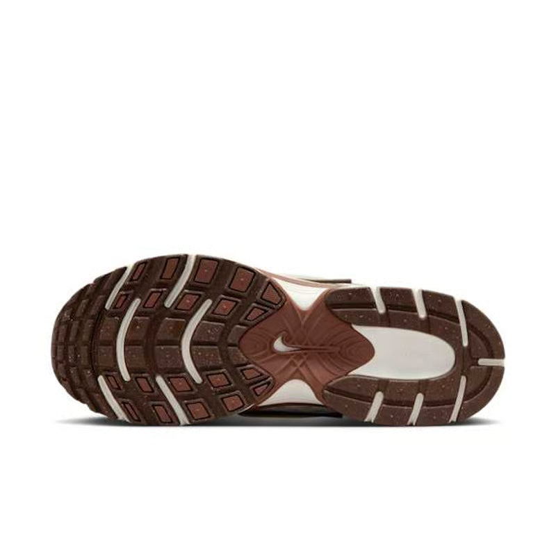 Nike V5 RNR "Sail & Fauna Brown"