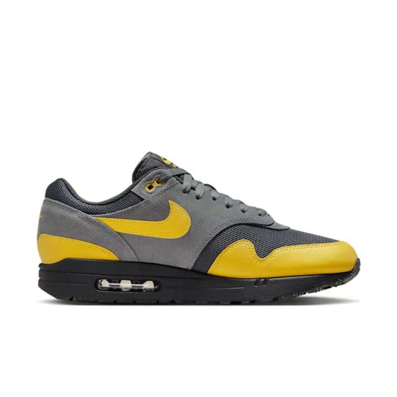 Nike Air Max 1 Essential "Batman"