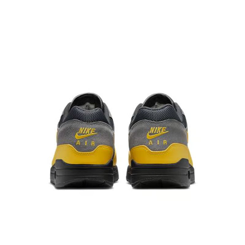 Nike Air Max 1 Essential "Batman"
