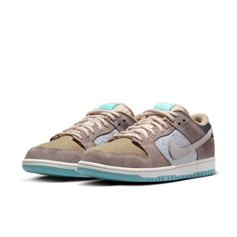 Nike SB Dunk Low Pro "Big Money Savings"